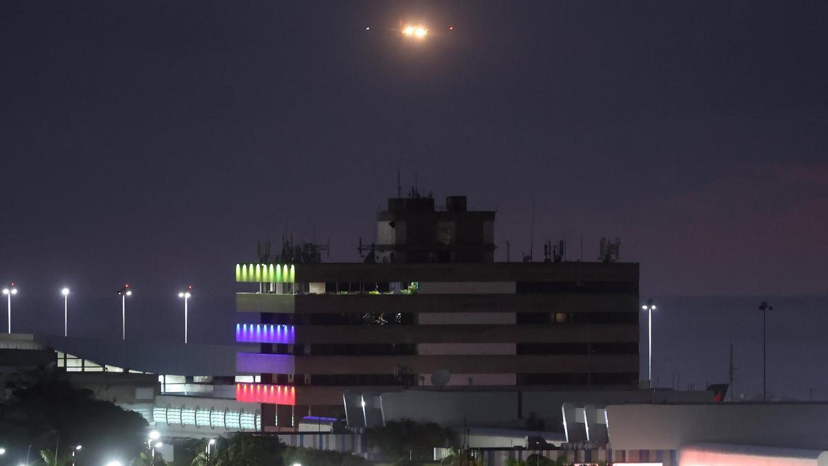 Ningún vuelo saldrá este lunes de Barajas con destino a Venezuela tras la alerta de Estados Unidos