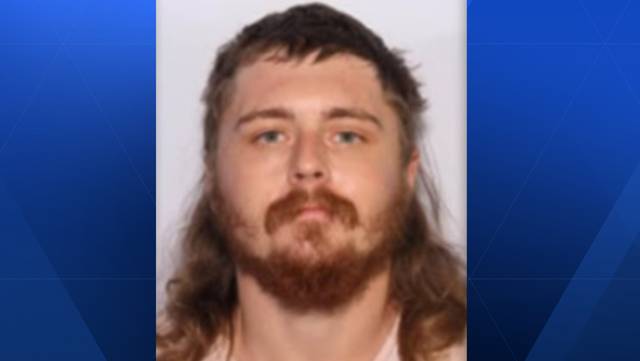 Butler County Sheriff’s Office searching for man accused of escape, drug possession