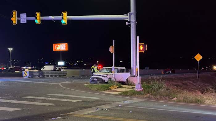 Person dies after multi-vehicle crash in west Bexar County; 3 others hospitalized