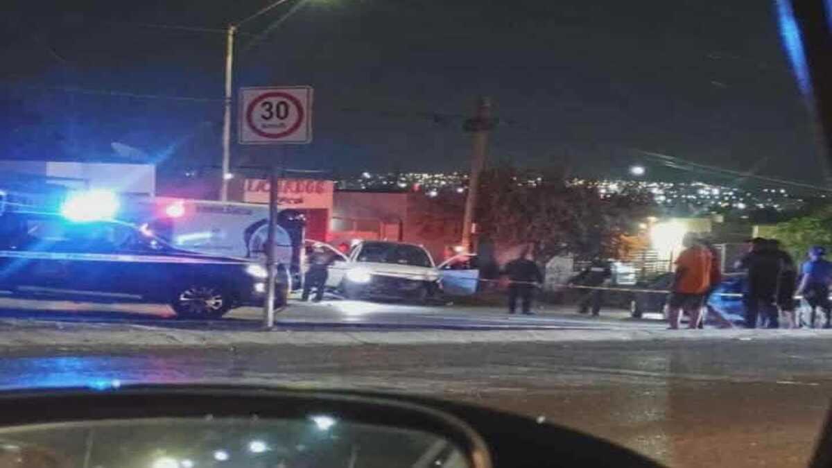 Asesinan a balazos a una pareja a bordo de camioneta en García, Nuevo León