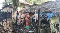 Fire destroys house of poor family in Ghilatali