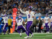 J.J. McCarthy throws for 2 TDs and runs for a score in his return as Vikings beat Lions 27