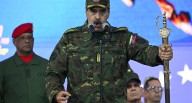 “Alertas y listos”: Maduro confía en victoria de Venezuela ante “amenaza” para sacarlo del poder