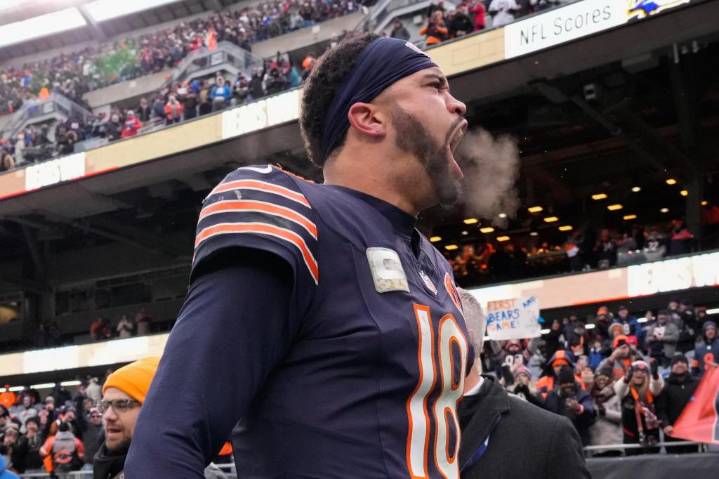 Caleb Williams brilla y Bears remontan para vencer 24-20 a Giants – Chicago Tribune