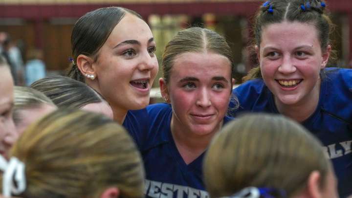 Westerly girls volleyball wins 2025 RIIL Division II championship