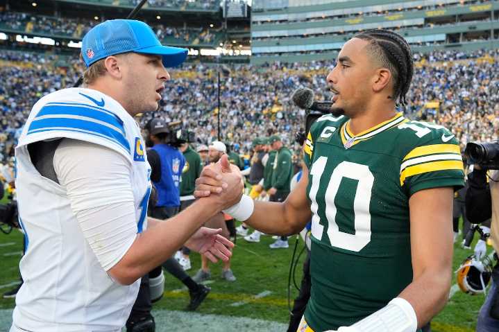 Lions head into high stakes game vs. Packers with football world watching