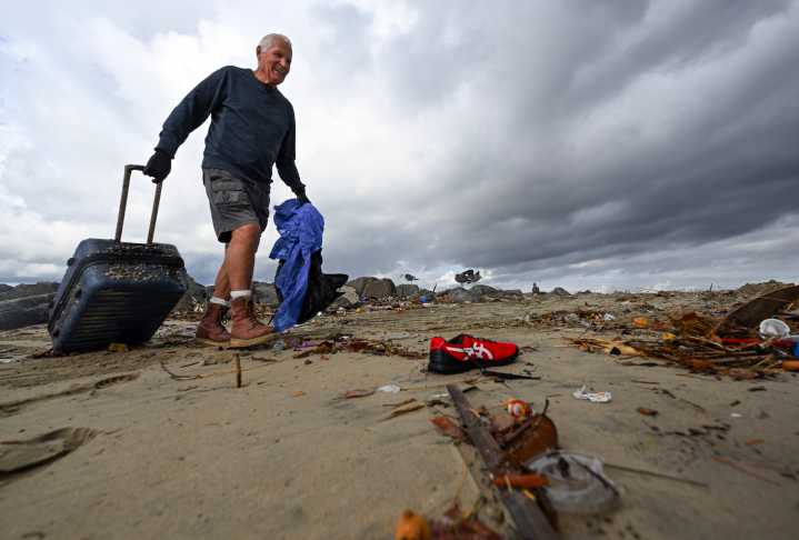 After dry summer, weekend of rain dumps trash on Seal Beach as county explores solutions to stop the cycle
