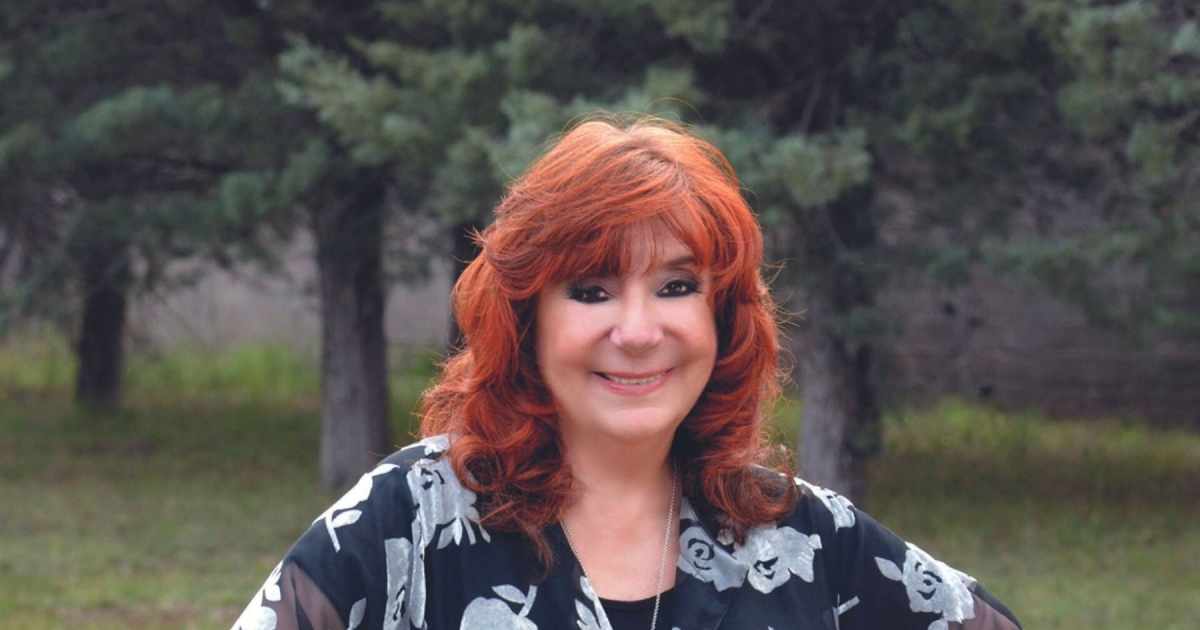 Energía Kármica del viernes 14 de noviembre 2025: predicciones de Ludovica Squirru