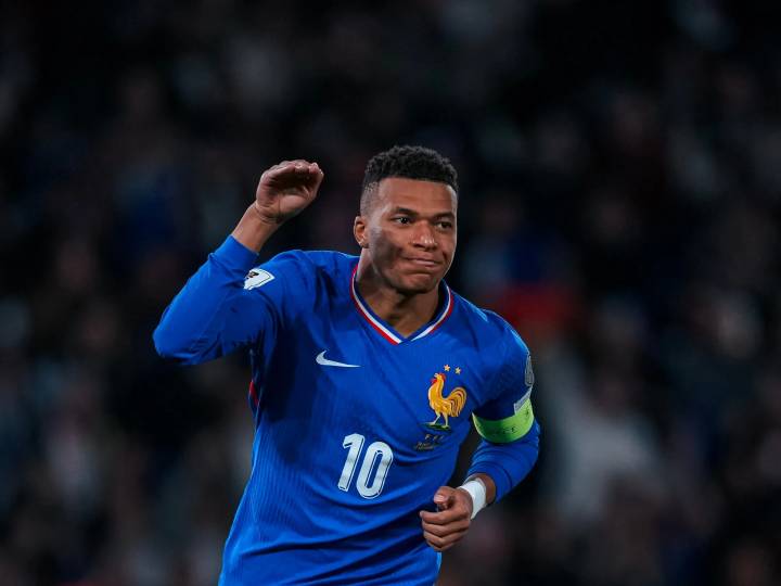 Mbappé ingresa al club de los 400 goles a una edad nunca antes vista