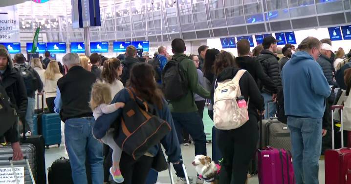 MSP Airport expects nearly half a million travelers over Thanksgiving holiday week