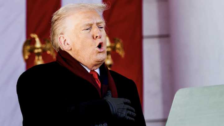 Trump blasted for 'desecrating Veterans Day' with speech fluffing up Pete Hegseth