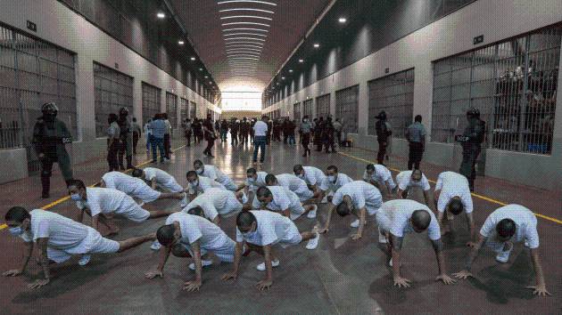 Judge to address how he’ll proceed with contempt inquiry into AEA deportations