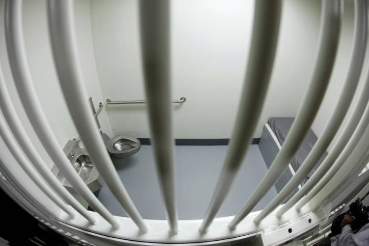 Tres hombres son acusados del asesinato de la cantante ‘DELAROSA’ en Los Ángeles