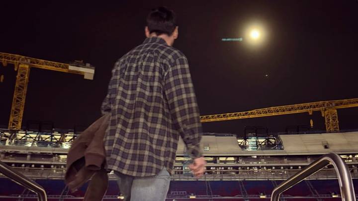 Regresó Lionel Messi al Barcelona: pisó el Camp Nou e ilusionó con “ojalá pueda volver”