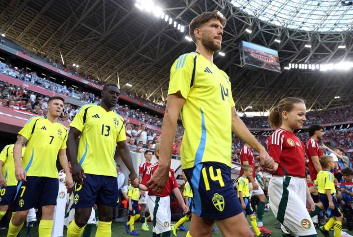 Fire acquire M Anton Saletros from Sweden’s AIK