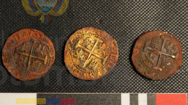 Colombia recovers first treasures from 300-year-old ‘holy grail of shipwrecks’
