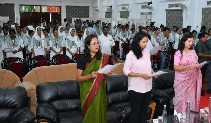Mass Singing of ‘Vande Mataram’ Organised at TGCE to Mark 150 Years of the National Song
