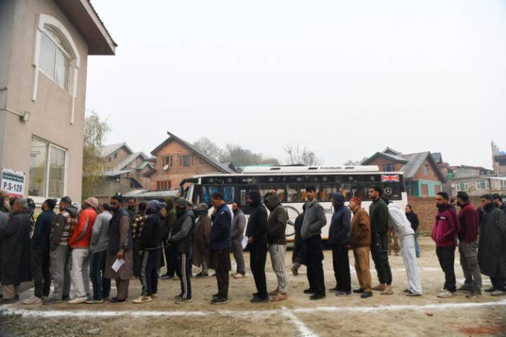 J&K: Polling Ends In Budgam And Nagrota Peacefully