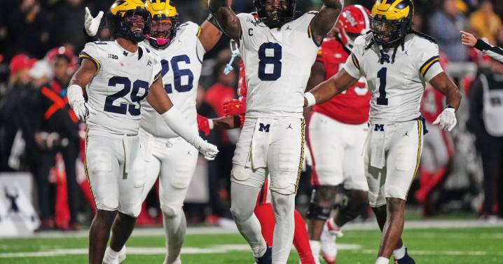 Ohio State-Michigan and Oregon-Washington clashes have Big Ten championship and CFP implications