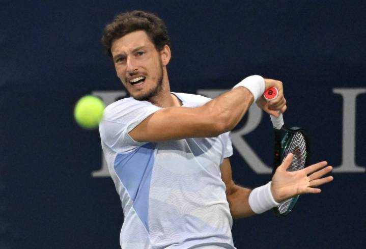 Deadspin | Spain upsets Germany to reach Davis Cup Finals