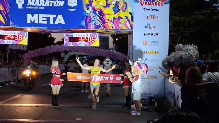 Diego Bautista domina los 10K y enciende el arranque del Maratón Mazatlán 2025