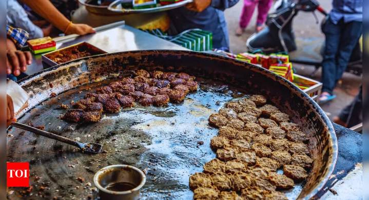 Lucknow  Awadhi Cuisine: Lucknow joins UNESCO’s list of Creative Cities of Gastronomy for its iconic Awadhi cuisine