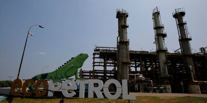 Acción de Ecopetrol pierde más de 30% en Wall Street en medio de sanciones a su presidente y crisis en la Junta Directiva