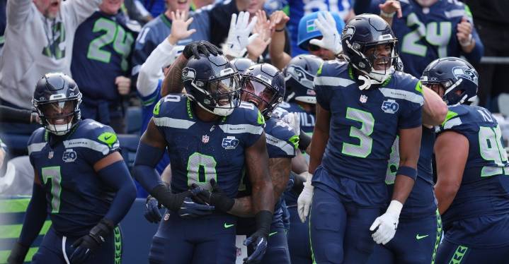 Seahawks Reacts Survey, Week 11: Will Seattle finish as the NFC’s No. 1 seed?