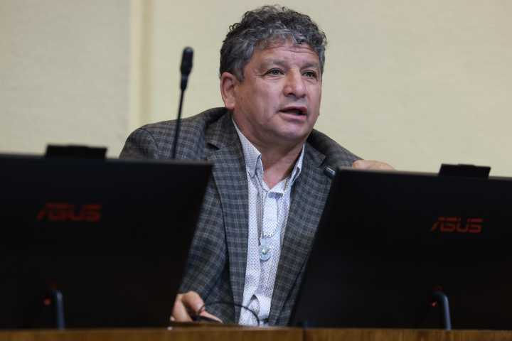 Alinco celebra reelección pero emplaza a Macías: "La probidad no es negociable para nadie"