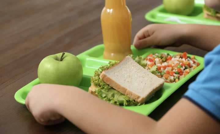 Comidas gratis HISD: más desayunos y cenas por crisis SNAP