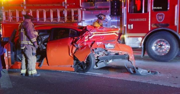 US, Los Angeles: Montebello Woman Killed After Crash Involving Semi