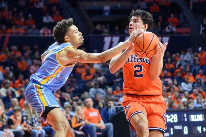 No. 8 Illinois rebounds from 1st loss with 98-58 rout of Long Island behind Andrej Stojaković’s 20 points – Chicago Tribune