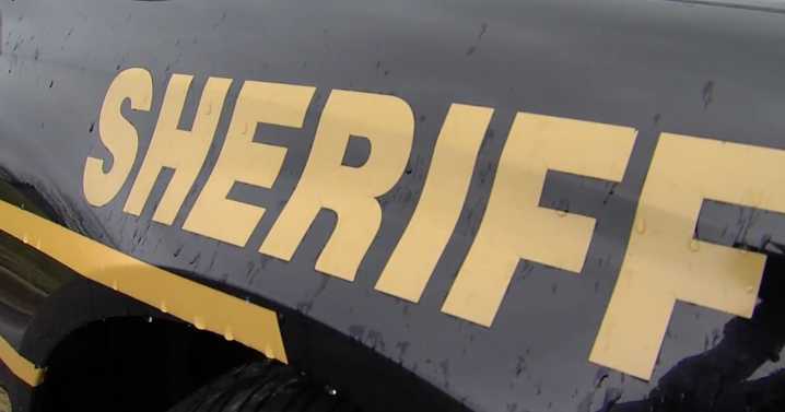 Salt truck driver found dead after being shot in Pontiac