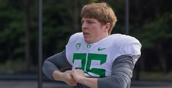 Who Is Oregon Kicker Atticus Sappington? All About His Controversial Transfer From In-State Rival College Find out who Oregon Ducks kicker Atticus Sappington is and his tales about his transfer from a