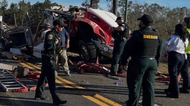 Northwest Florida firefighter injured responding to call