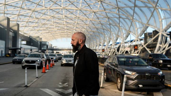 What to know about flight cancellations at U.S. airports caused by the government shutdown