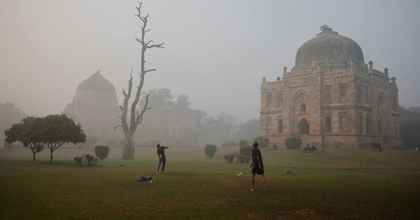 Delhi: ‘Severe’ air quality recorded in 18 of 39 monitoring stations