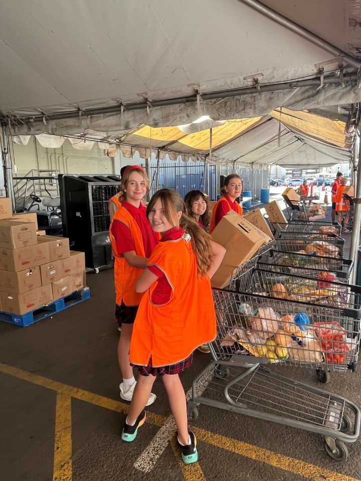 Scottsdale’s ISA students help feed the Valley’s hungry