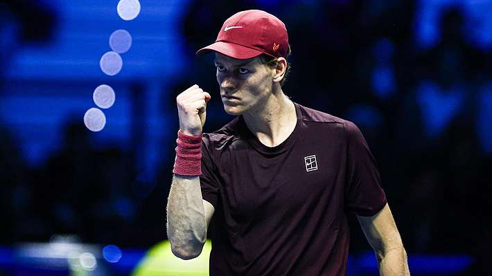 Sinner derrotó a Alcaraz en una espectacular final y es bicampeón del Torneo de Maestros: Revisa el match point y el millonario premio