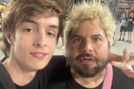 El video viral de Santi Motorizado pogueando como un fan más en el recital de Oasis