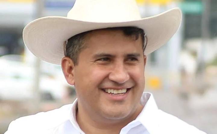 Avanzan investigaciones por asesinato del alcalde de Uruapan; hay dos detenidos y un agresor abatido: Fiscalía de Michoacán