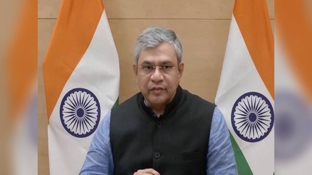 Ashwani Vaishnaw Unveils Roadmap for India’s Next Electronics Leap Tech News