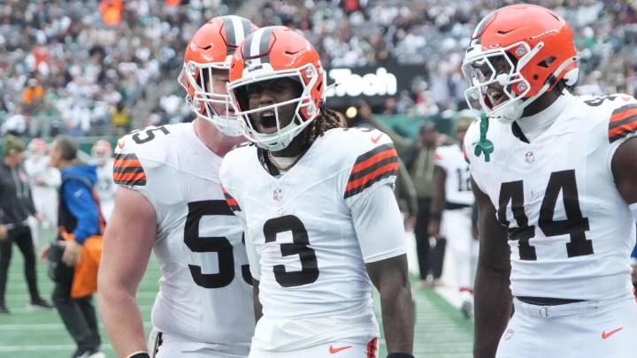 Model locks in Ravens vs. Browns picks, score prediction, SGP for NFL Week 11