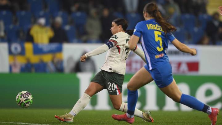 Sam Kerr after UWCL goals: Scoring still 'feels a bit weird'