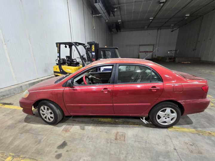 Quiso vender un Toyota Corolla usado y la Patrulla Fronteriza lo detuvo para deportarlo por contrabando