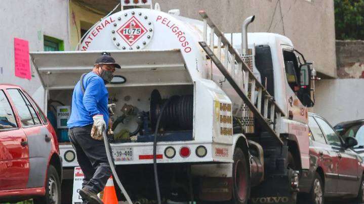 Racionan gas LP en estados por fallas logísticas de Pemex