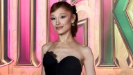 Ariana Grande deslumbró al mundo con su look princesa en la premiere neoyorquina de Wicked
