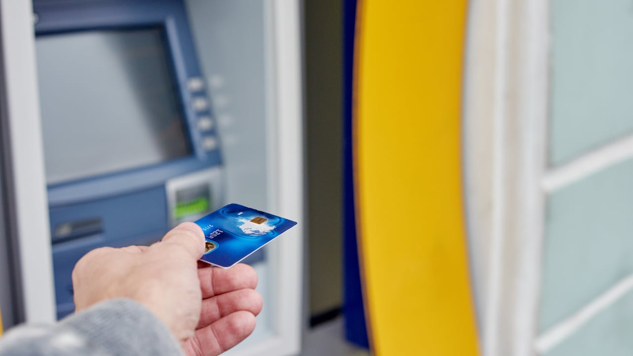 Esto es lo que debe hacer si le aparece una transacción desconocida: tome nota