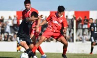 Liniers venció por penales a Huracán y forzó la final extra