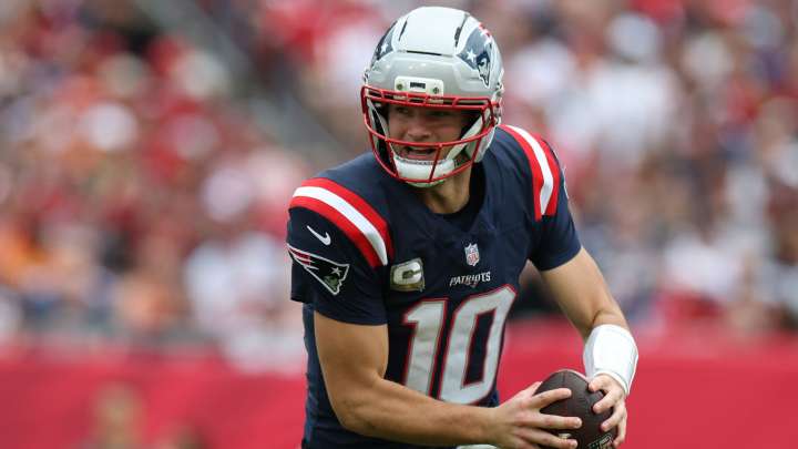 Patriots’ Drake Maye Opens Up About What He’s Thankful For Before Thanksgiving